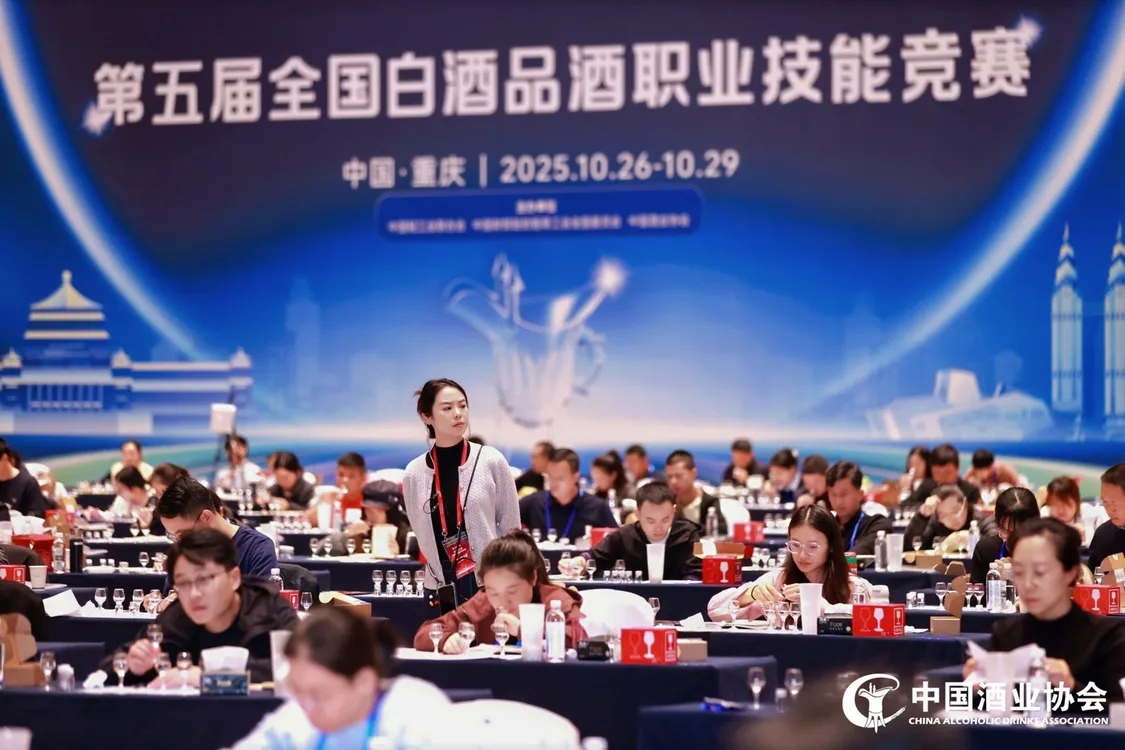 在冬天的行业里，优游国际酒点燃了人才的篝火